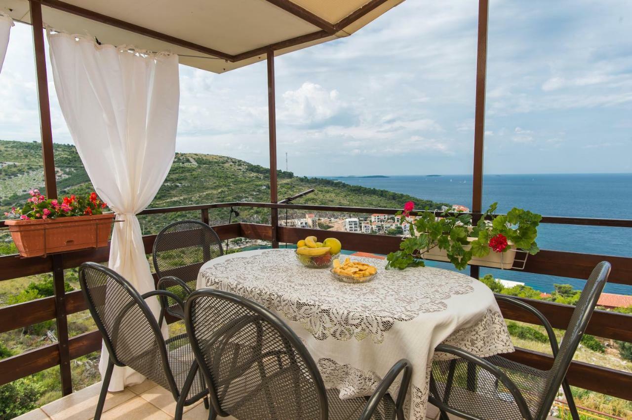 Seaview Apartment Marinov - Bilo, Primošten Exterior foto