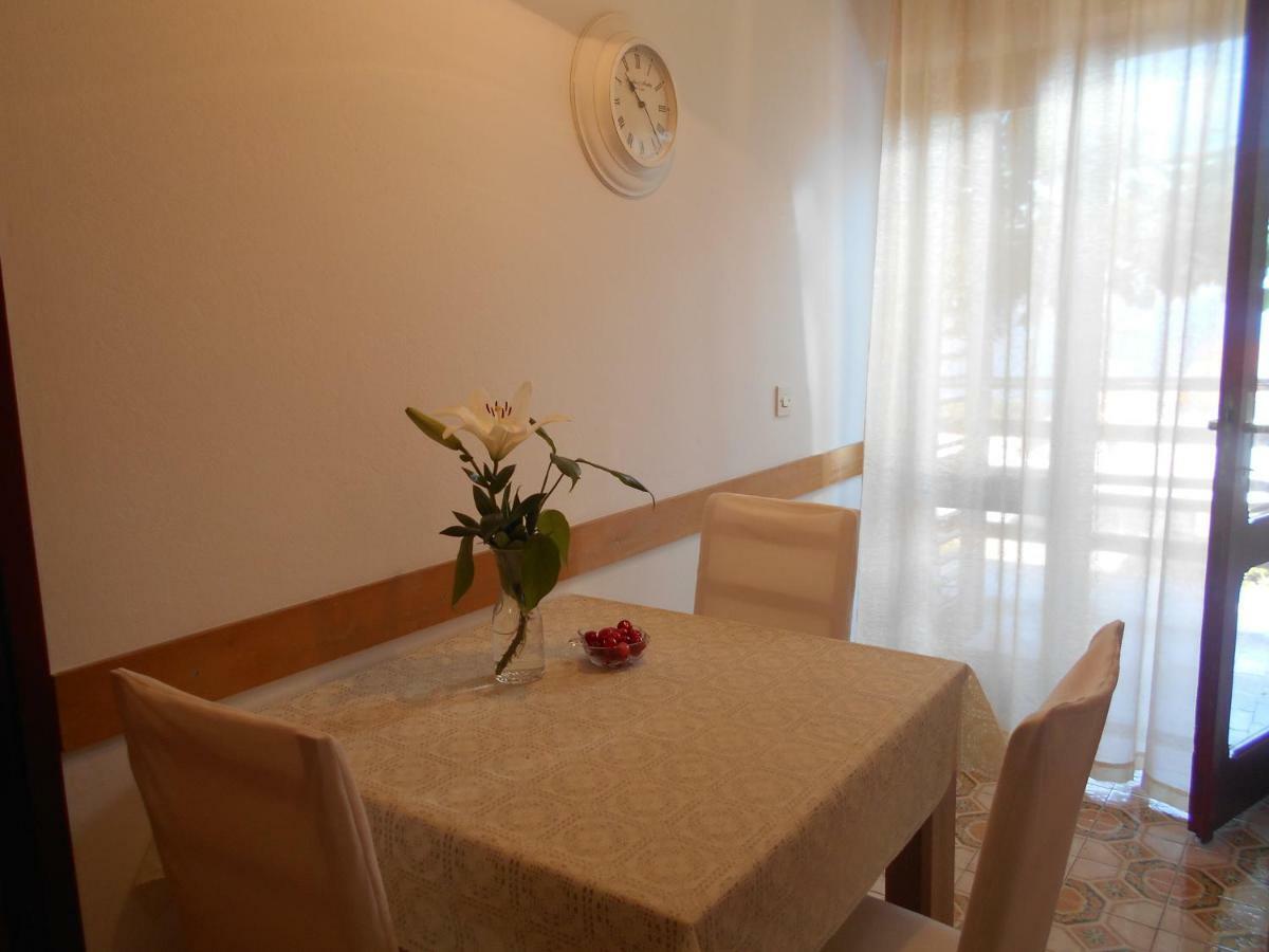 Seaview Apartment Marinov - Bilo, Primošten Exterior foto