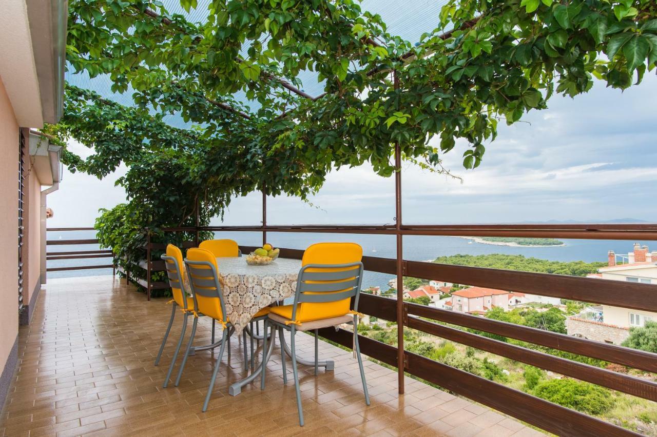 Seaview Apartment Marinov - Bilo, Primošten Exterior foto