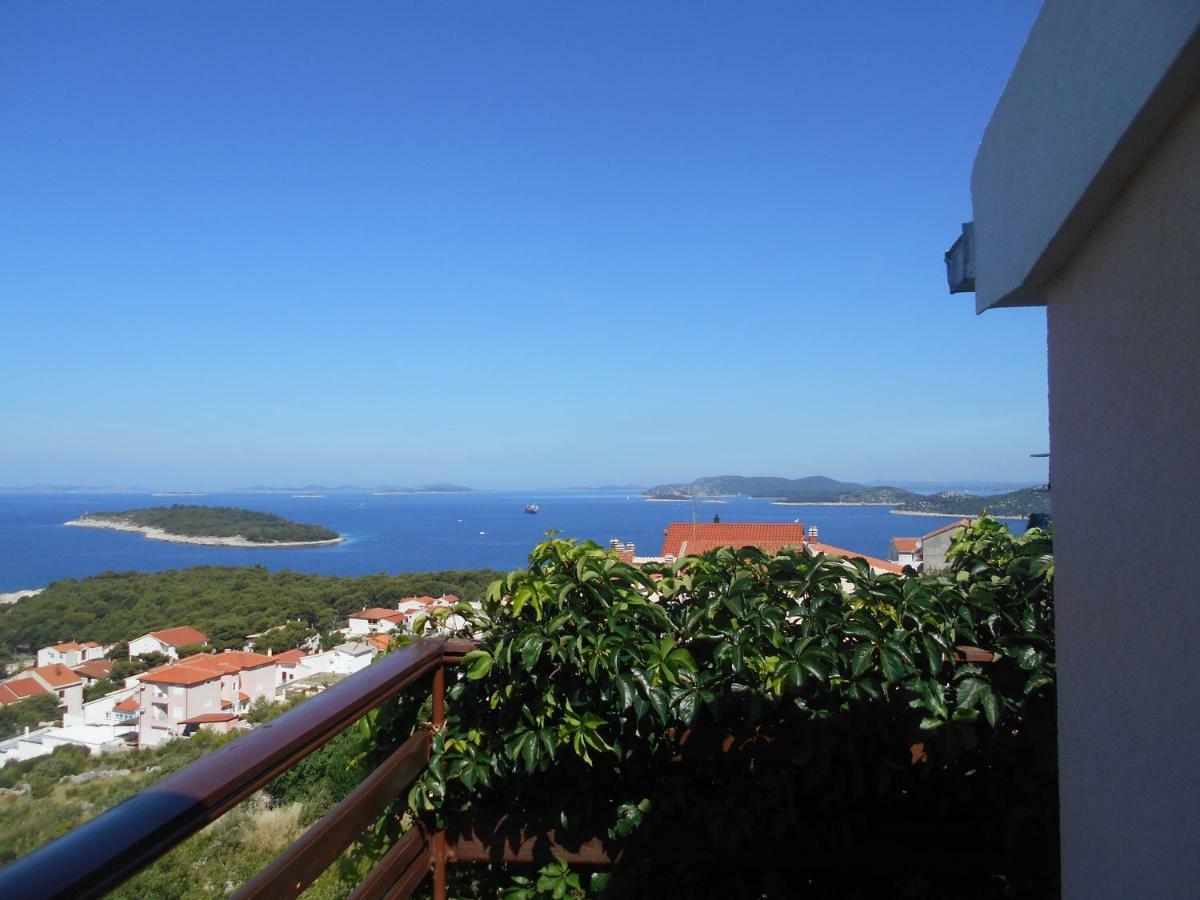 Seaview Apartment Marinov - Bilo, Primošten Exterior foto